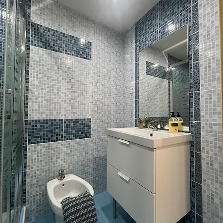 Calu Homes A 5 Minutos De La Estacion Del Tren Apartment Malaga